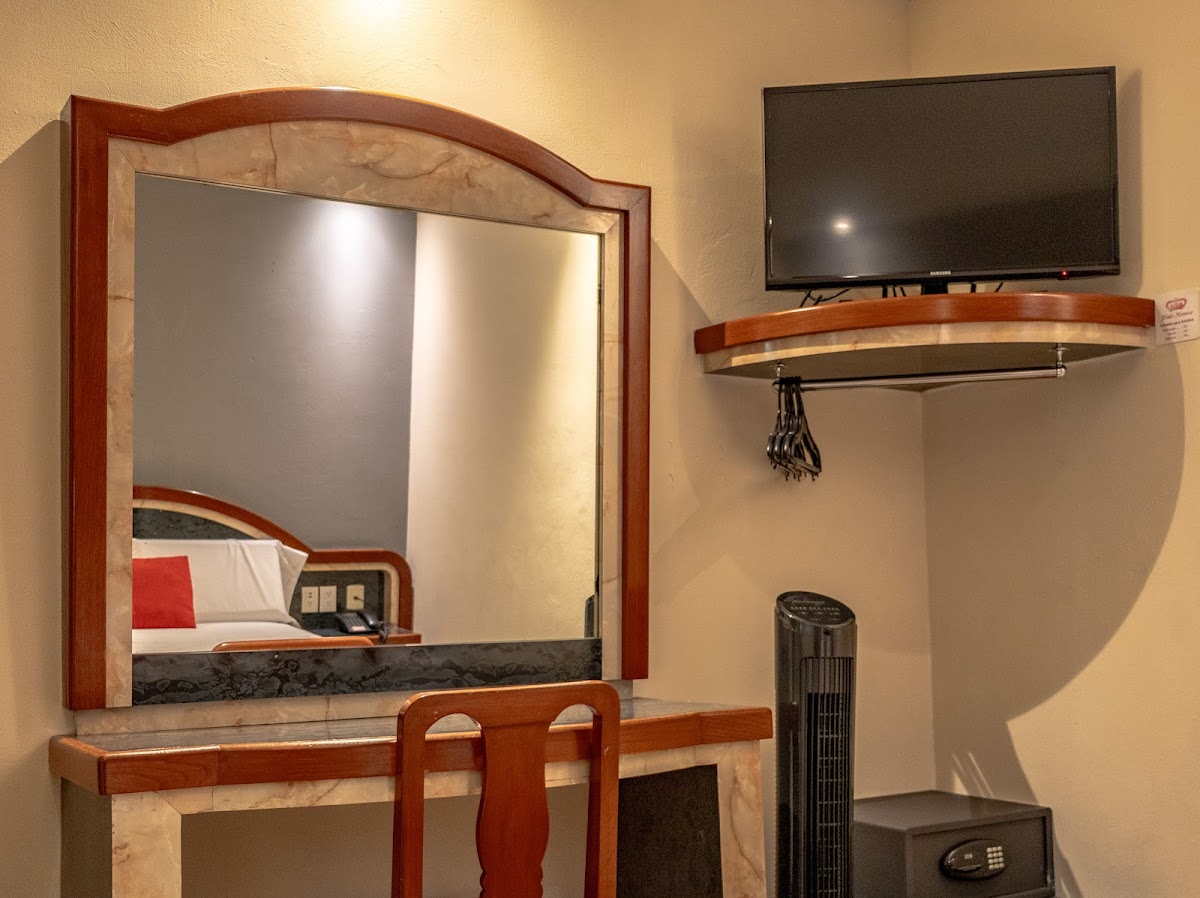 Hotel Monarca gallery 9