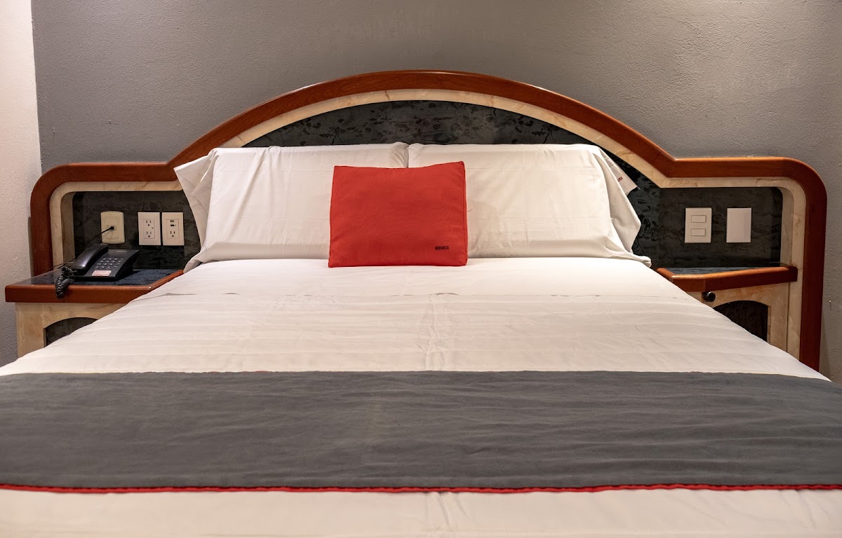 Hotel Monarca gallery 10