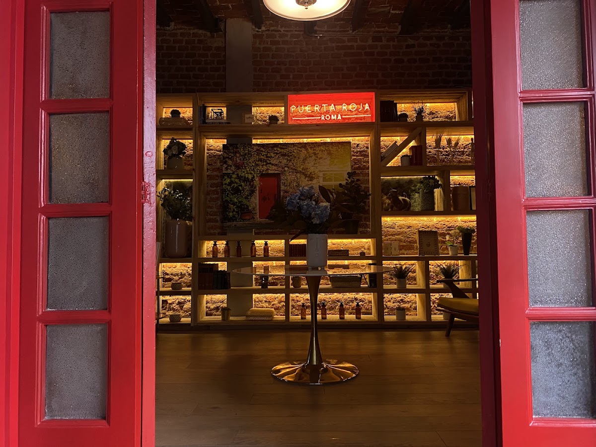 Puerta Roja Roma gallery 10