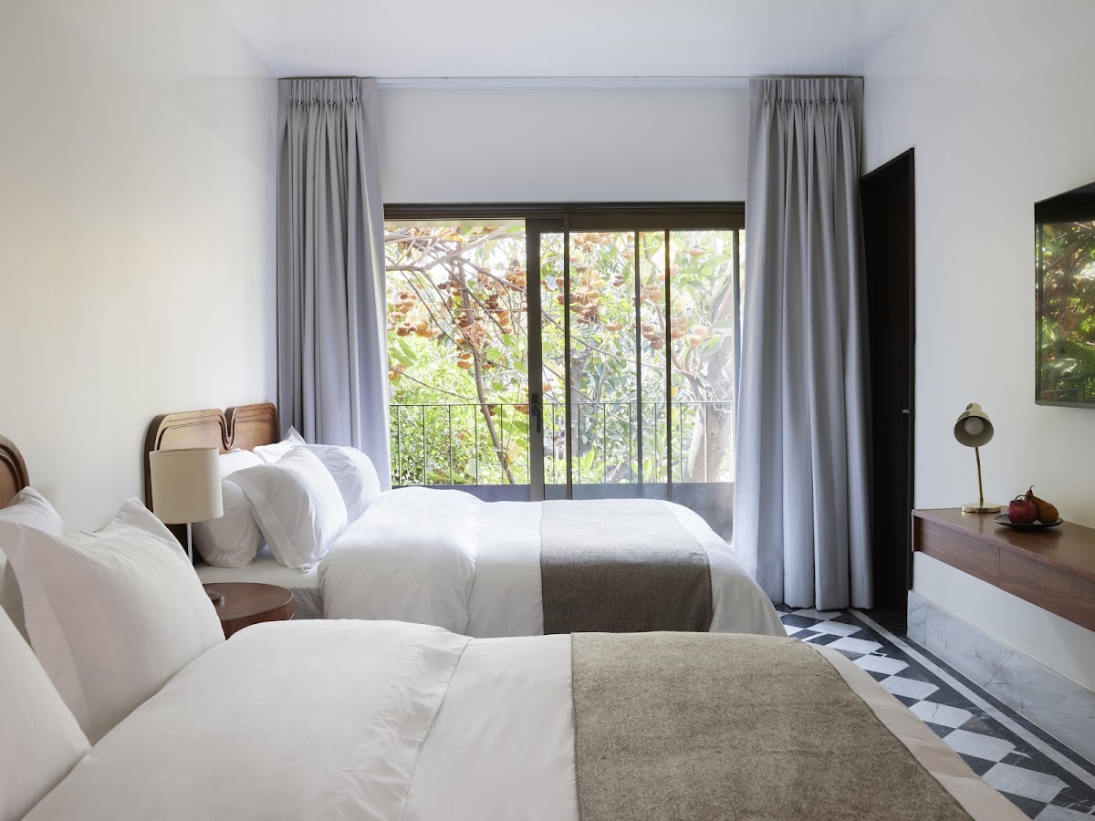 Hotel Dama gallery 2