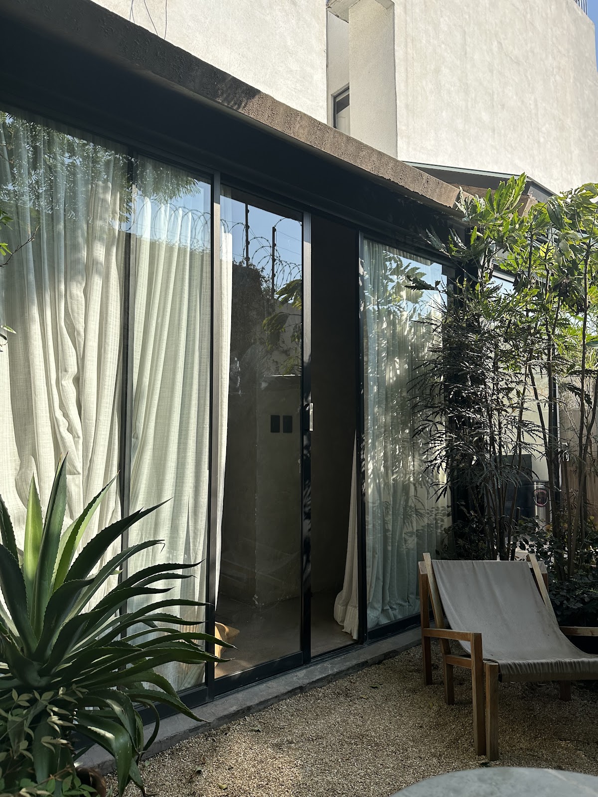 Aposento Boutique Hotel cover
