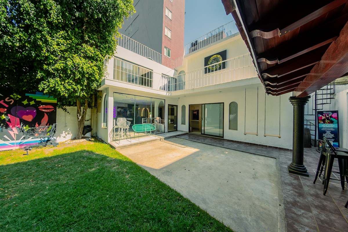 The Experience House gallery 8