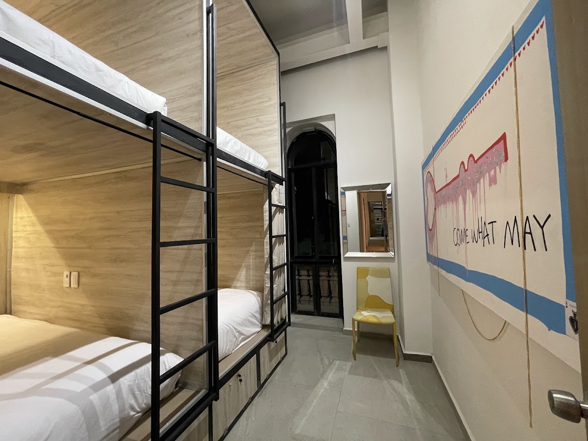 Hostal Juárez gallery 2