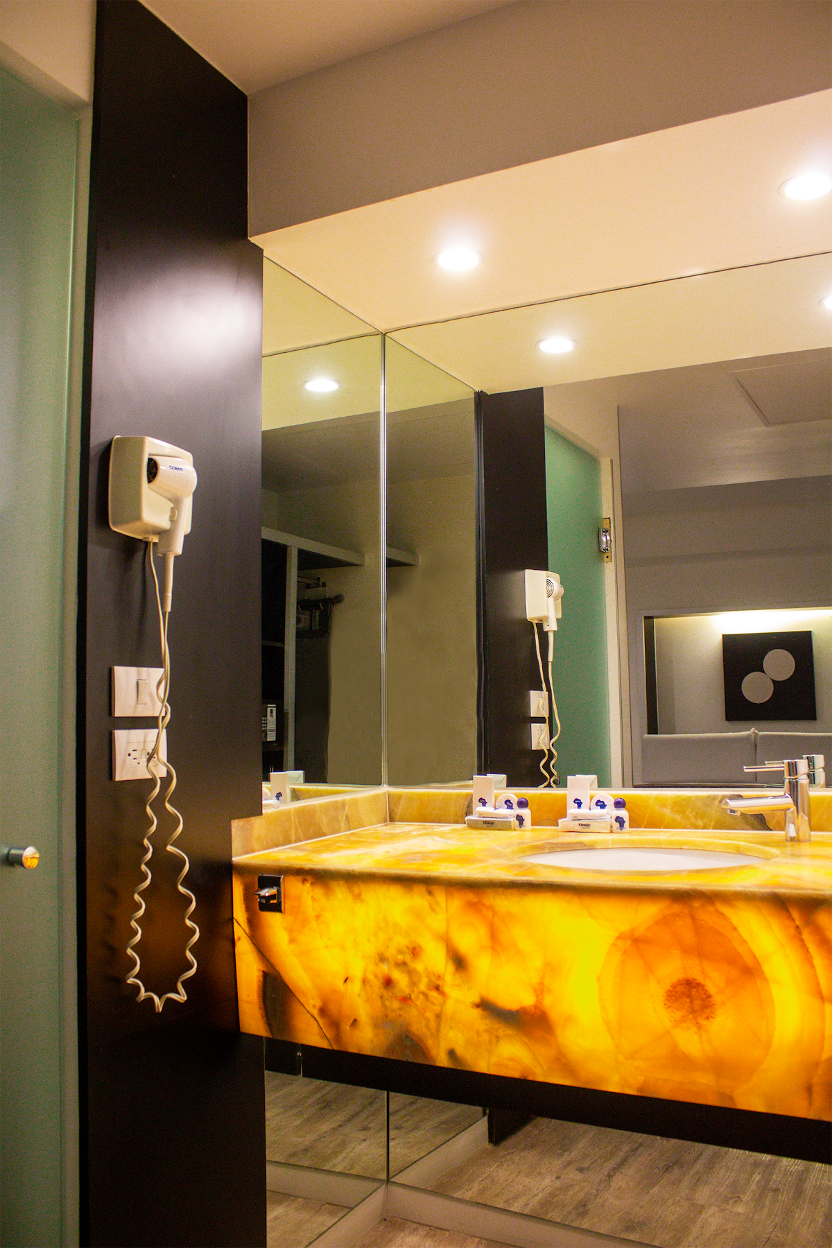 Hotel Harare gallery 3
