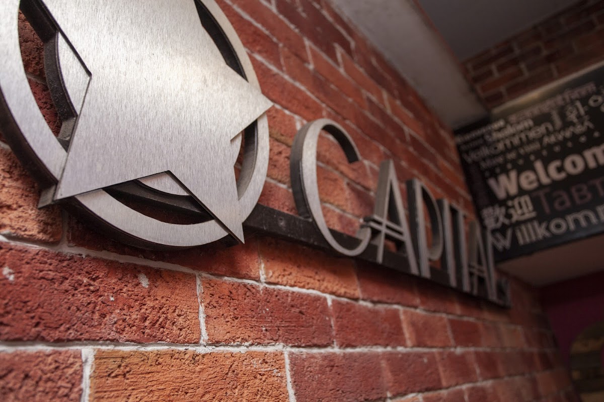 CAPITAL ST gallery 10