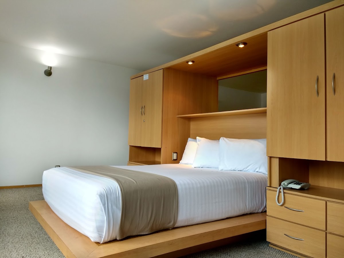 Suites Capri - Sevilla gallery 2