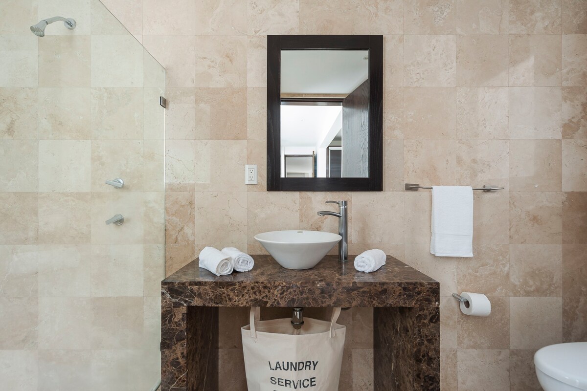 Condesa Residence gallery 3