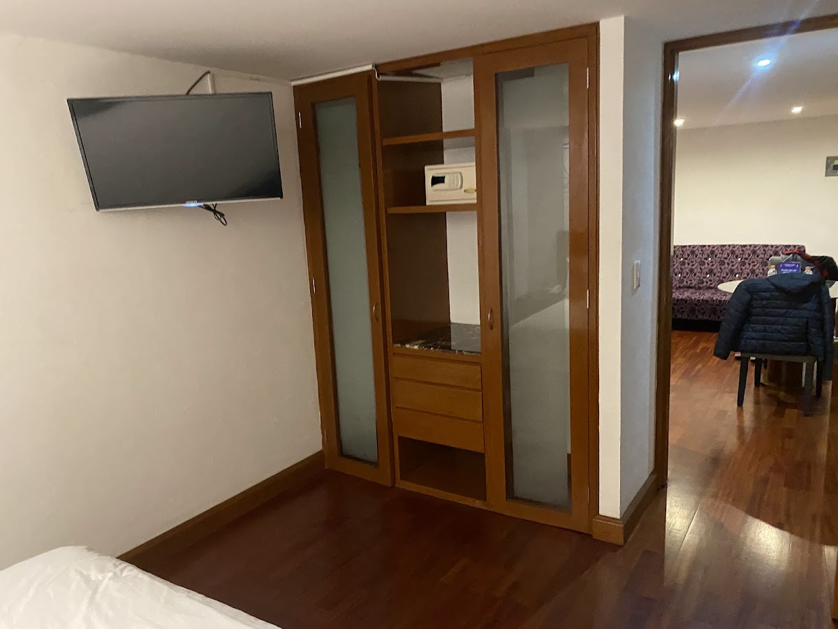 Condesa Suites Hotel gallery 10