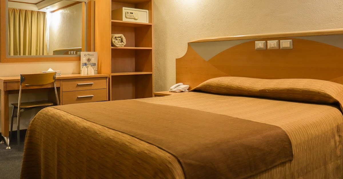 Hotel Milán CDMX gallery 2