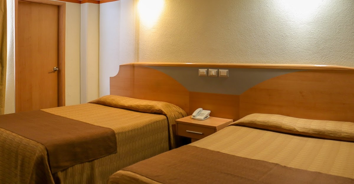 Hotel Milán CDMX gallery 8