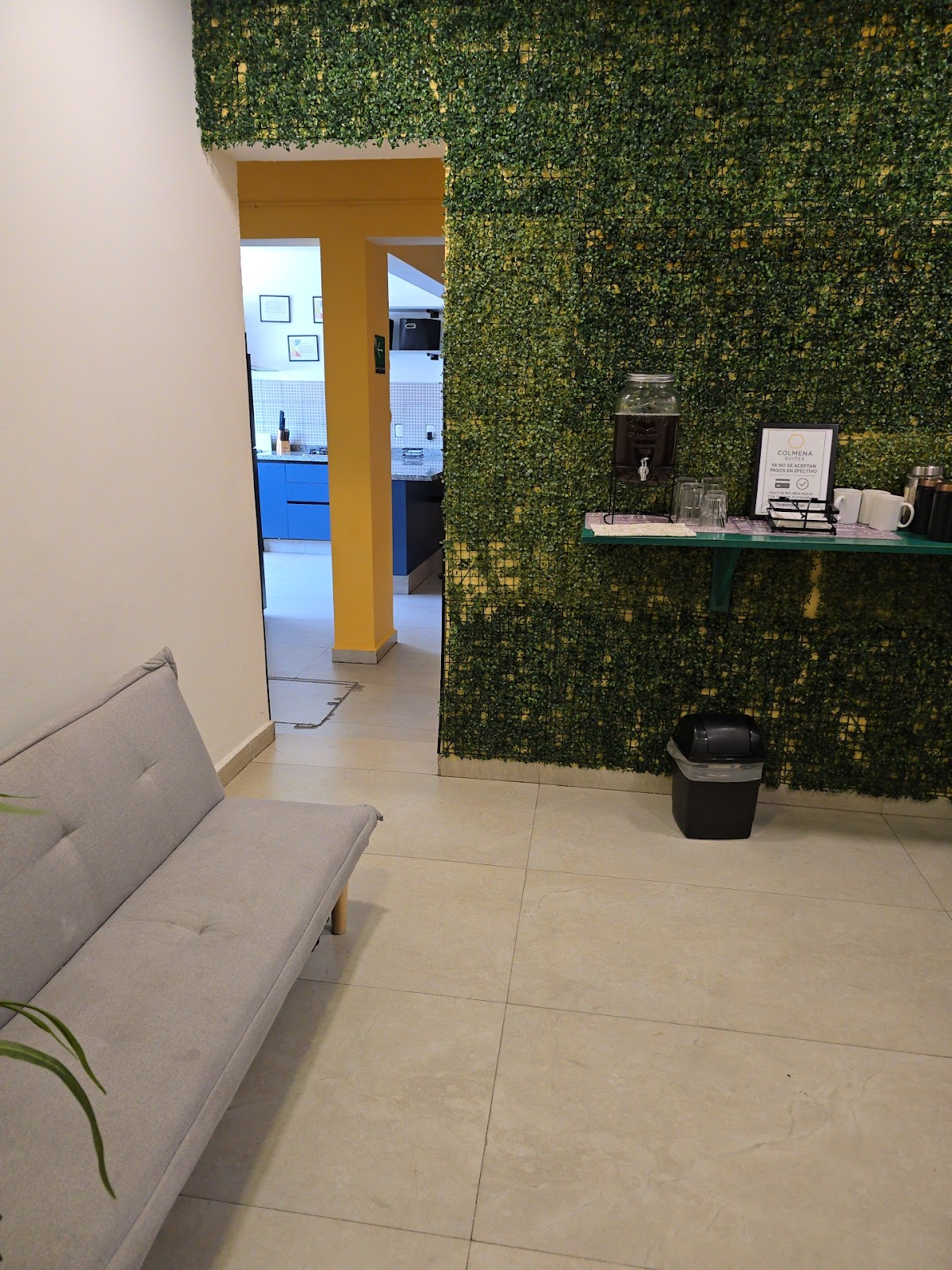 Colmena Suites gallery 8