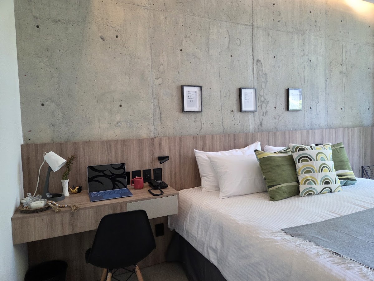 Street Art Hotel Roma gallery 5