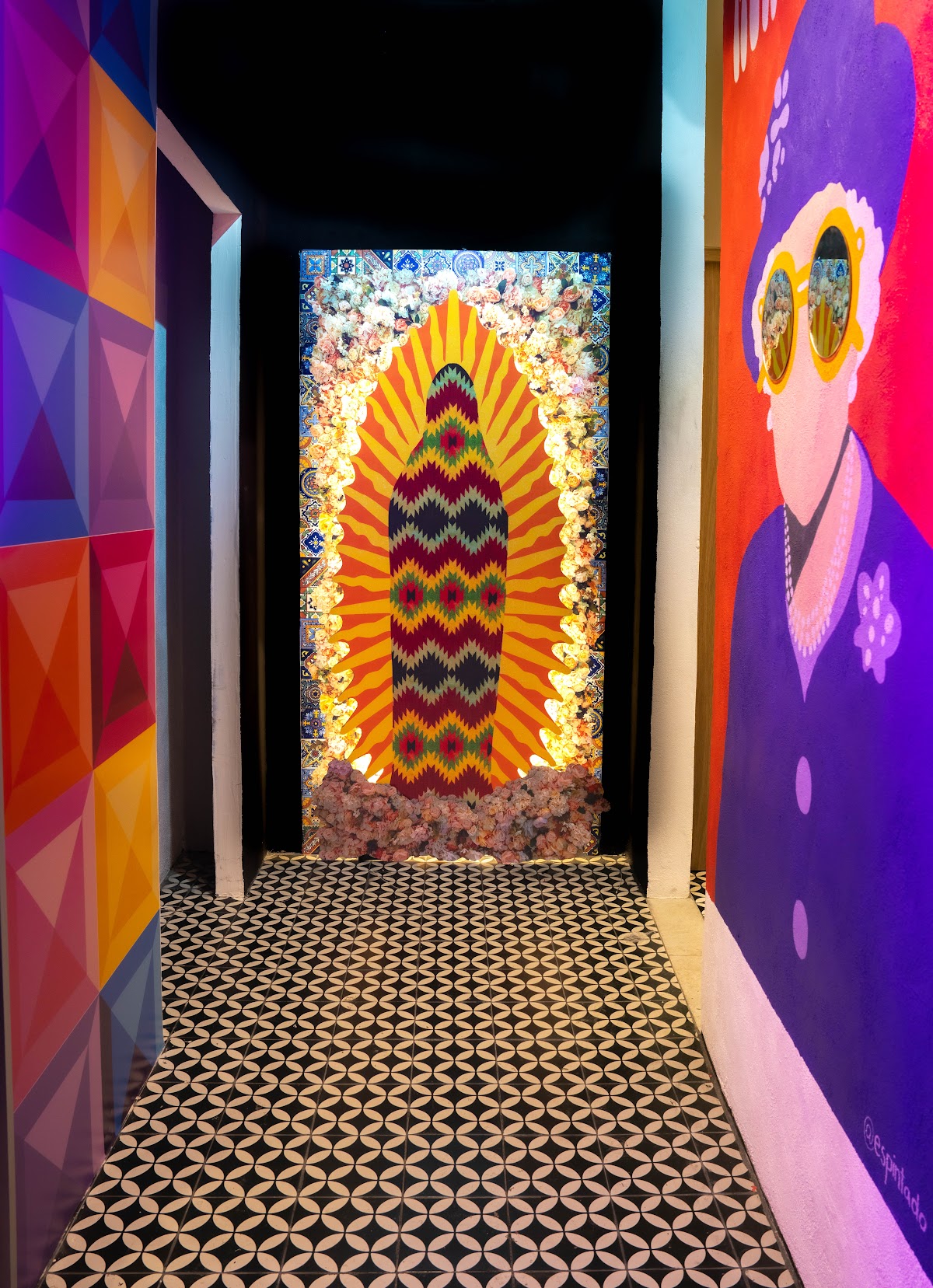 Street Art Hotel Roma gallery 8