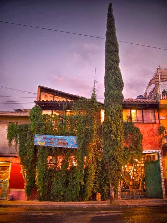 Hostel Mexico DF Airport cover