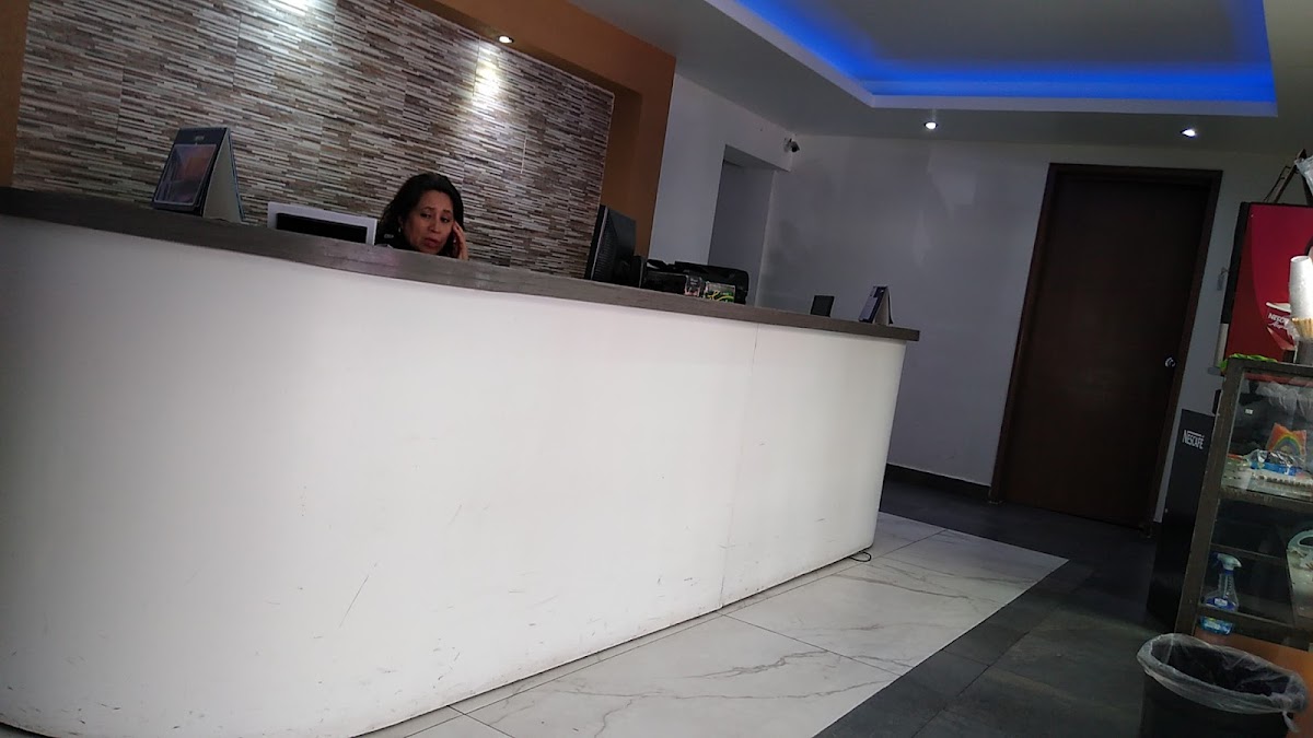 Hostal Aeropuerto gallery 9