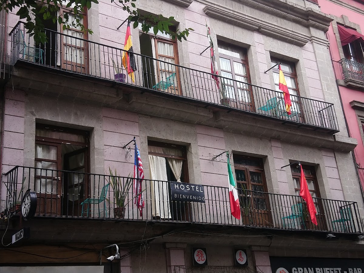 Hostel Oasis Centro cover
