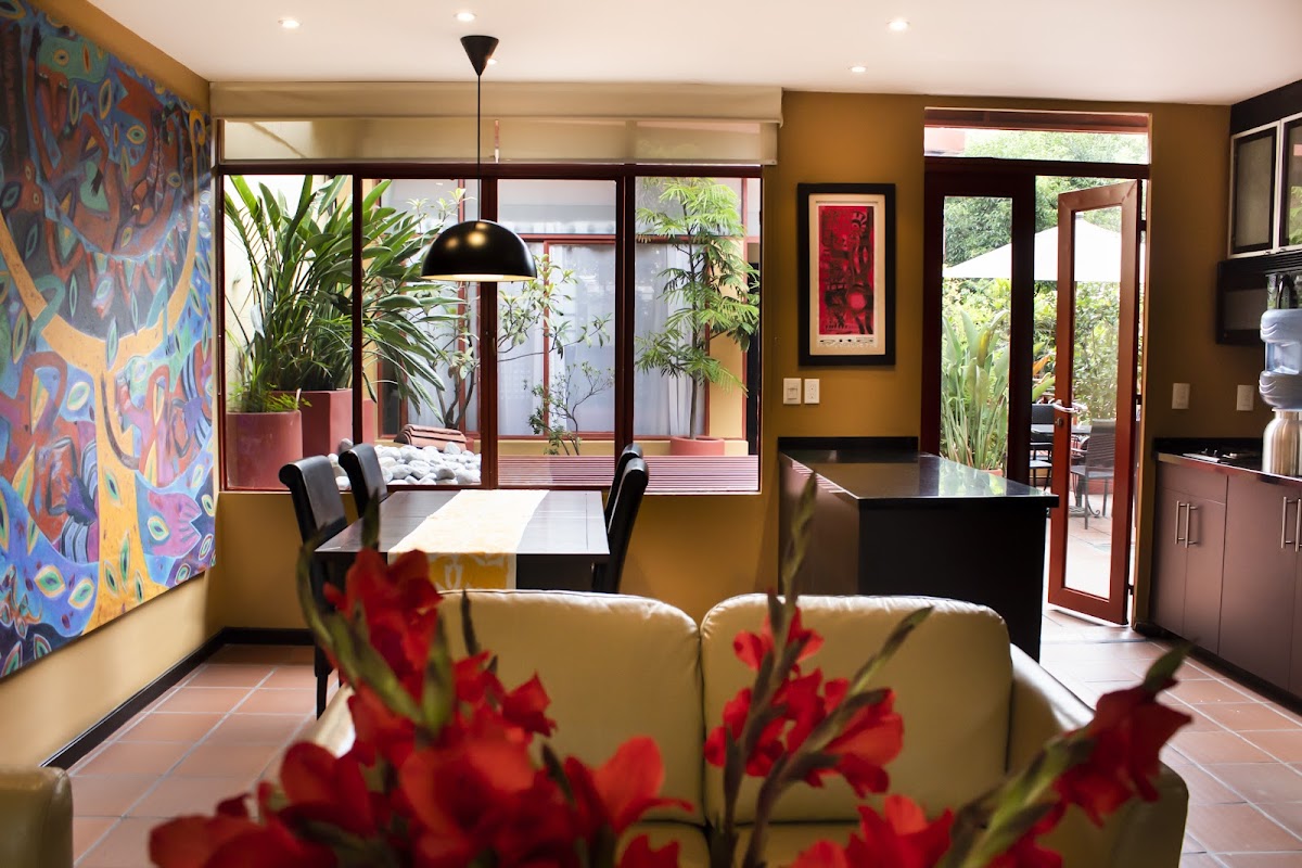 The Red Tree House gallery 10