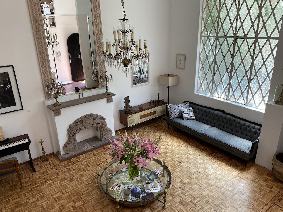 Casa Comtesse gallery 4