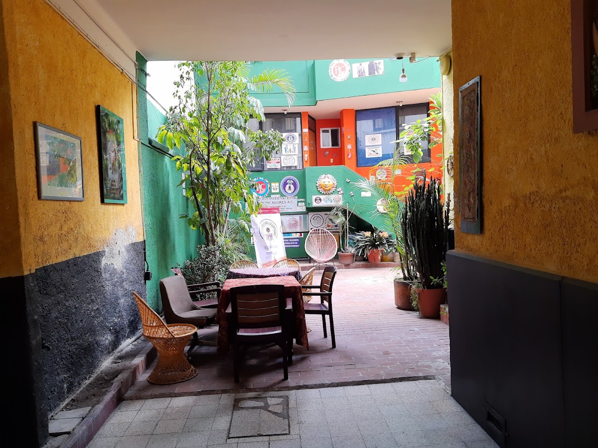 Casa de los Amigos gallery 9