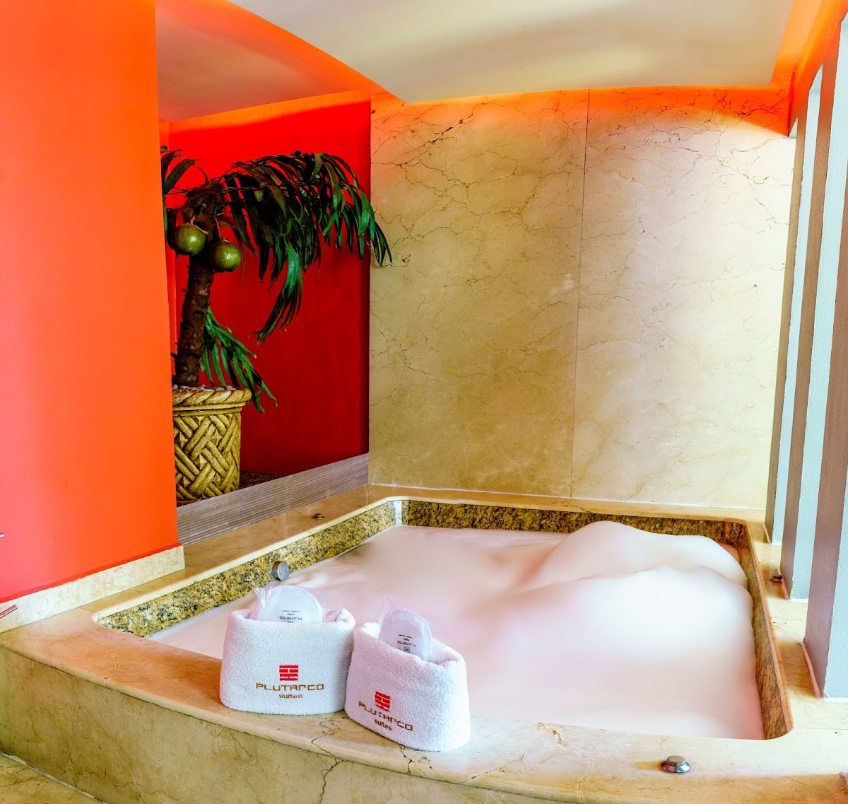 Plutarco Motel Suites gallery 7