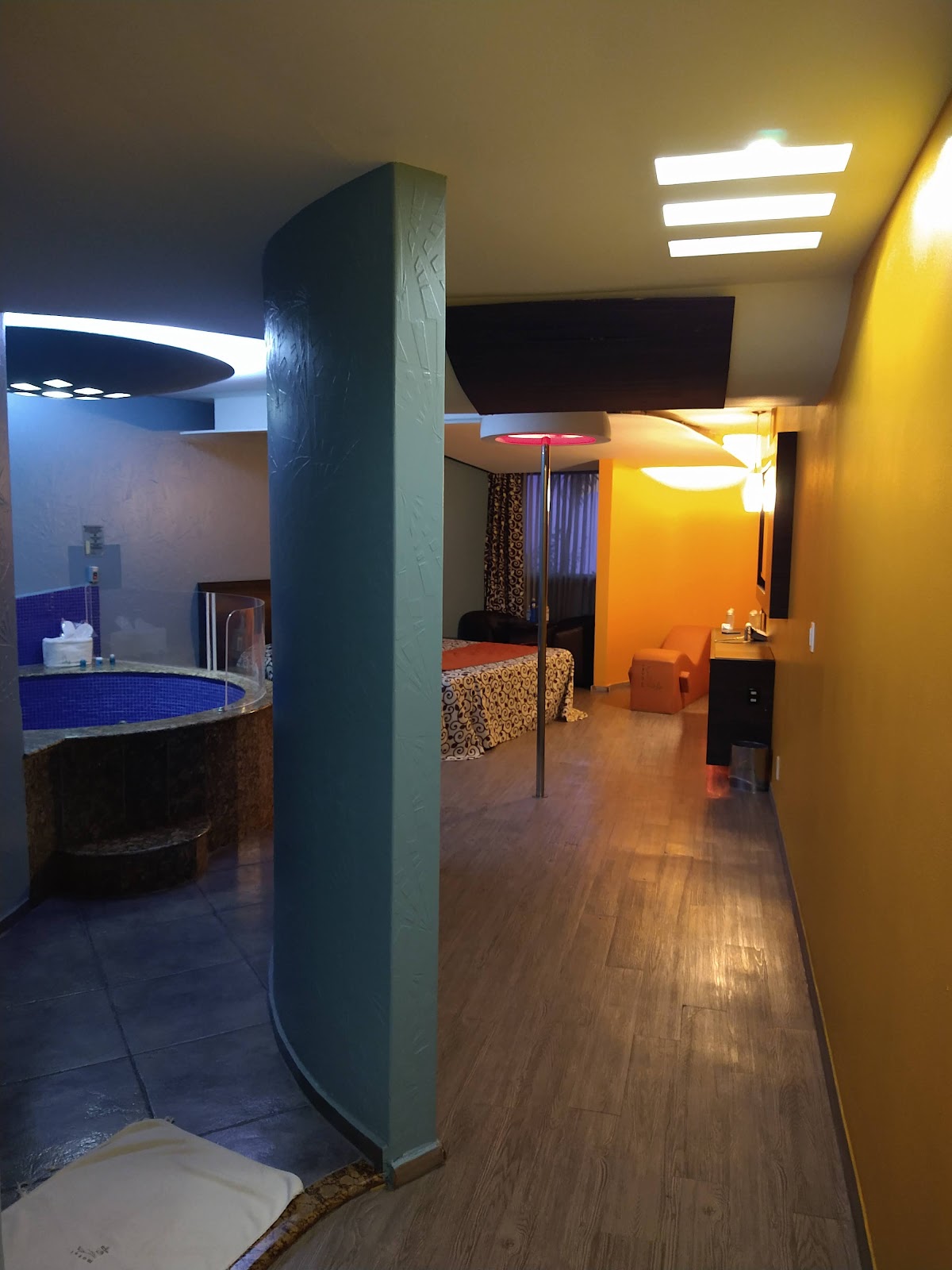 Motel La Flor gallery 8