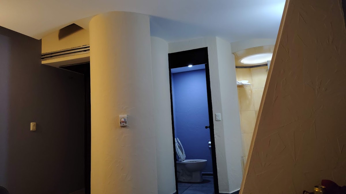 Motel La Flor gallery 10