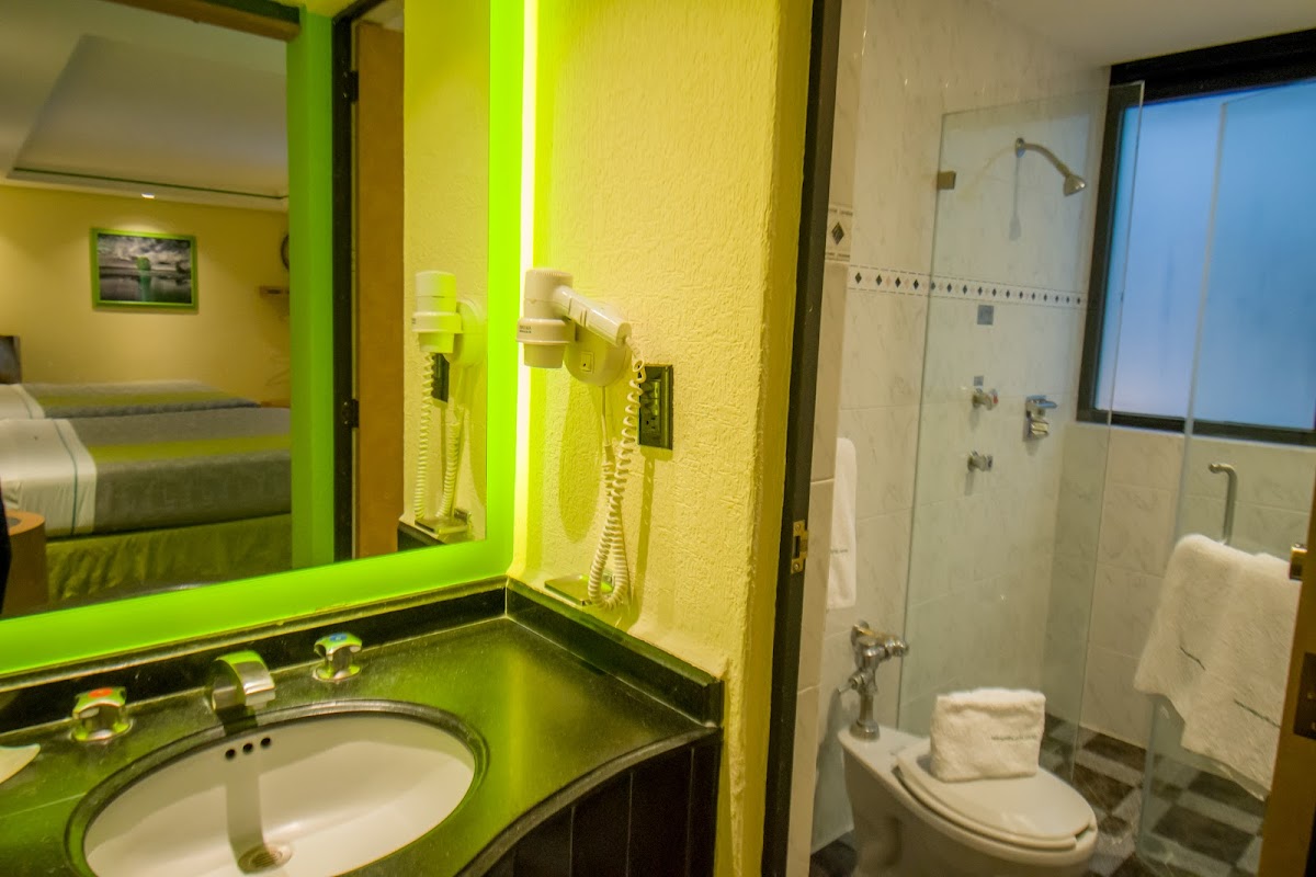 Hotel Catalina gallery 8