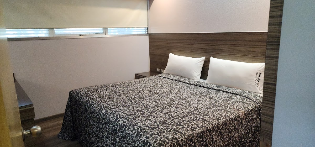 Hotel Dharma gallery 2