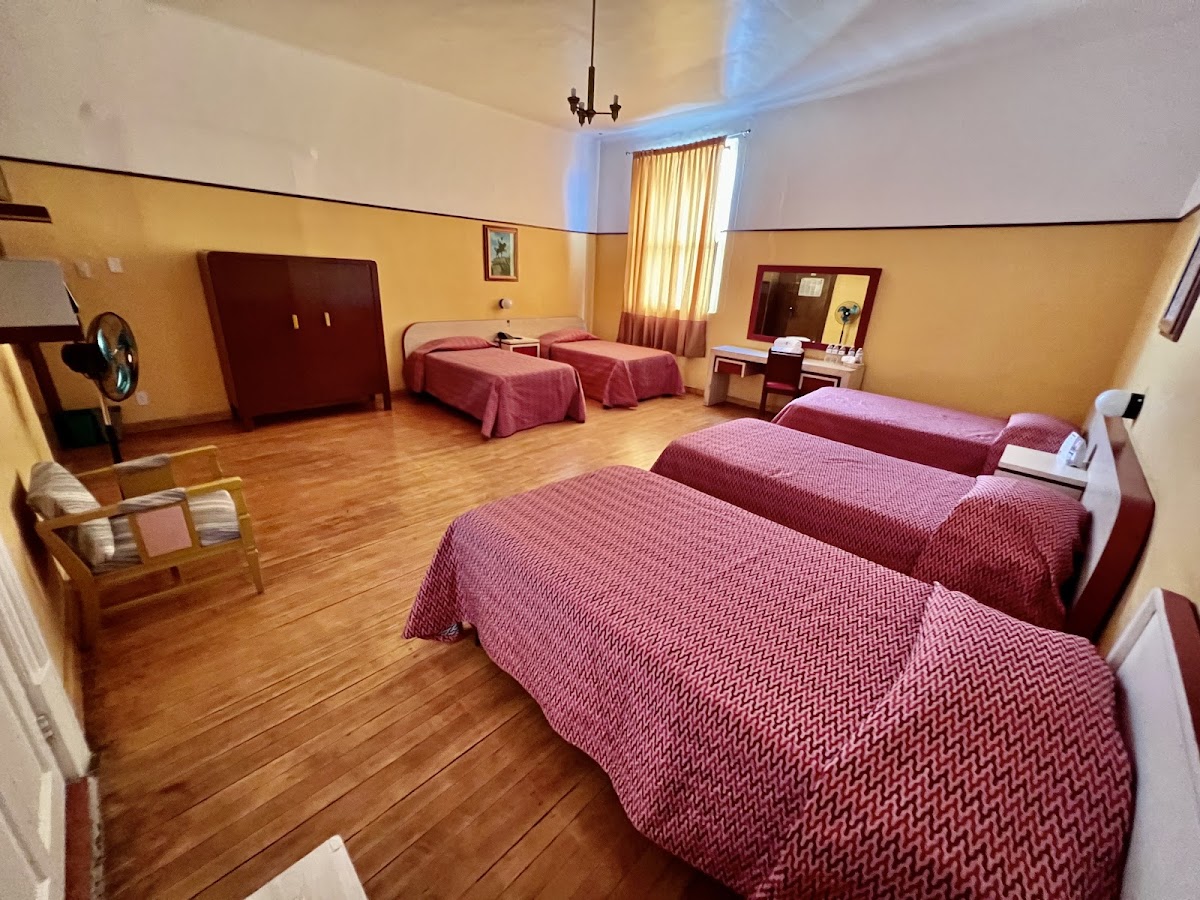 Hotel Isabel gallery 4