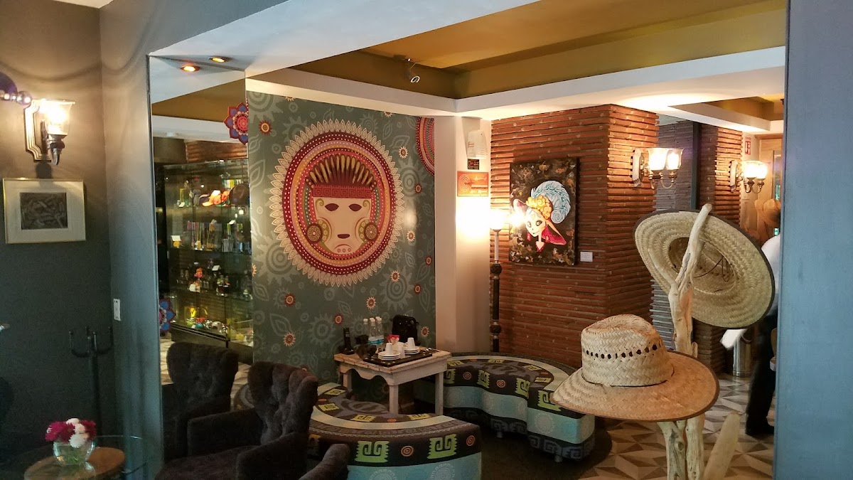 Maria Condesa gallery 8