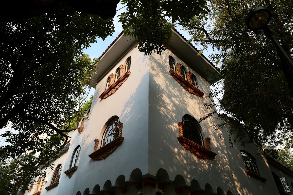 Casa Dovela cover