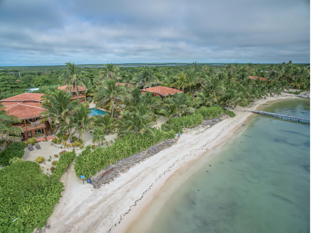 Caye Villas gallery 6