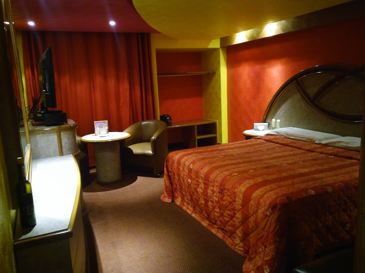 Hotel Hipódromo gallery 2
