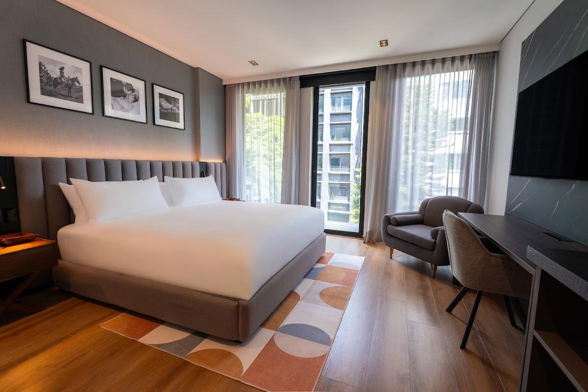 Ambulan Hotel Boutique gallery 2