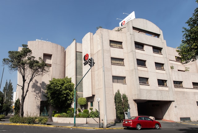 Capital O Andrade, Mexico City gallery 1