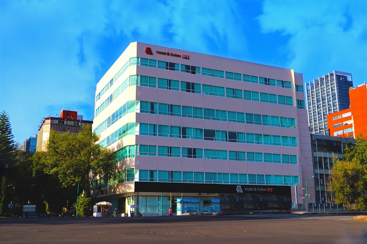 Hotel & Suites PF cover