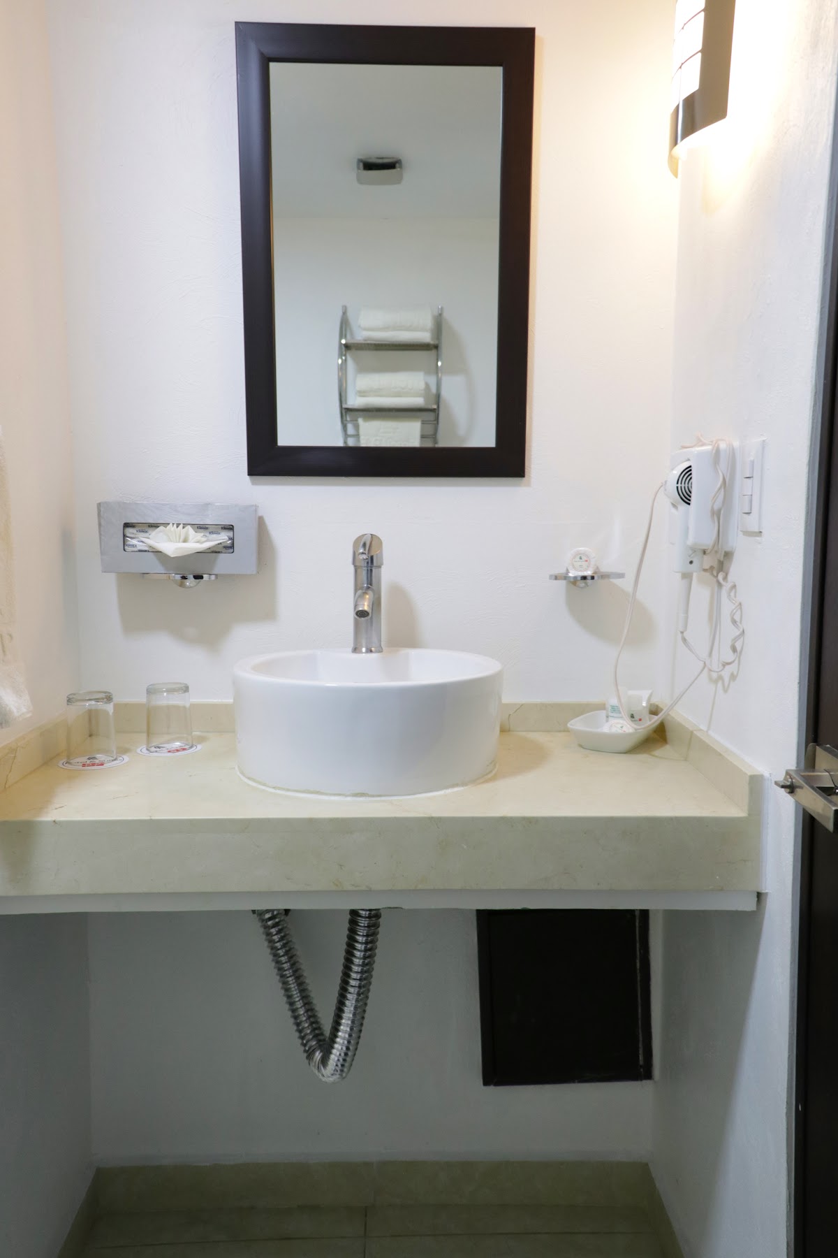 Hotel & Suites PF gallery 6