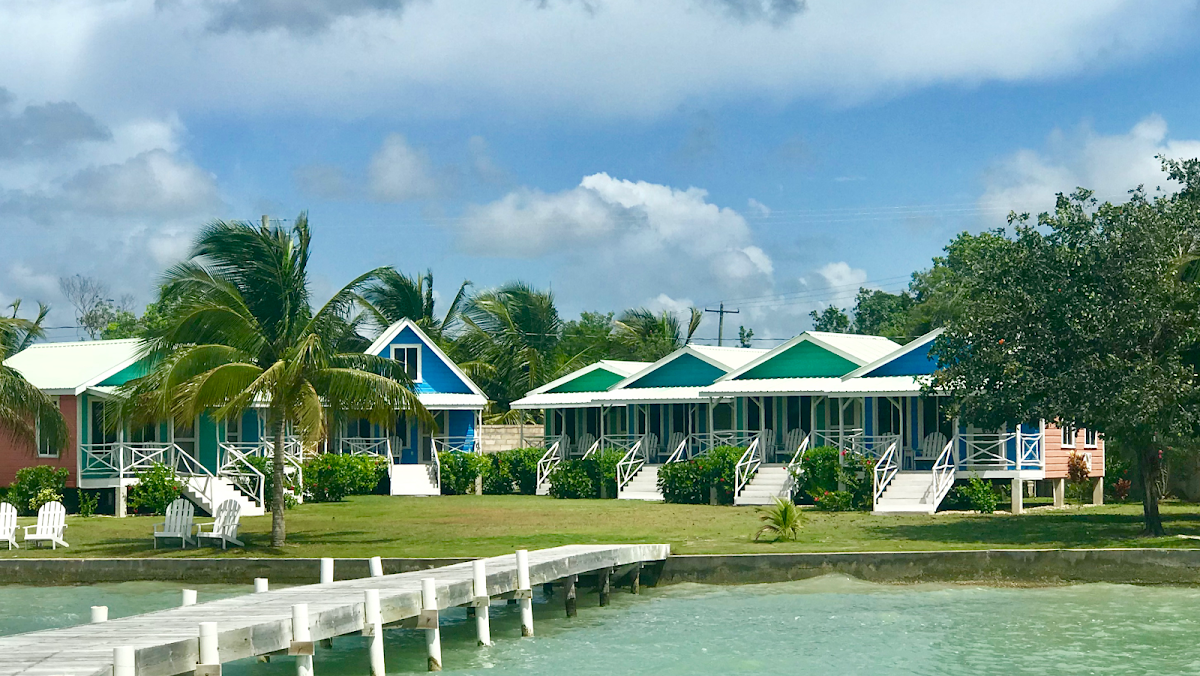Tilt-Ta-Dock Resort Belize gallery 5