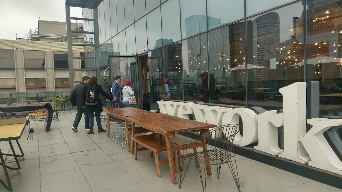 WeWork Espacio de Oficinas & Coworking gallery 9