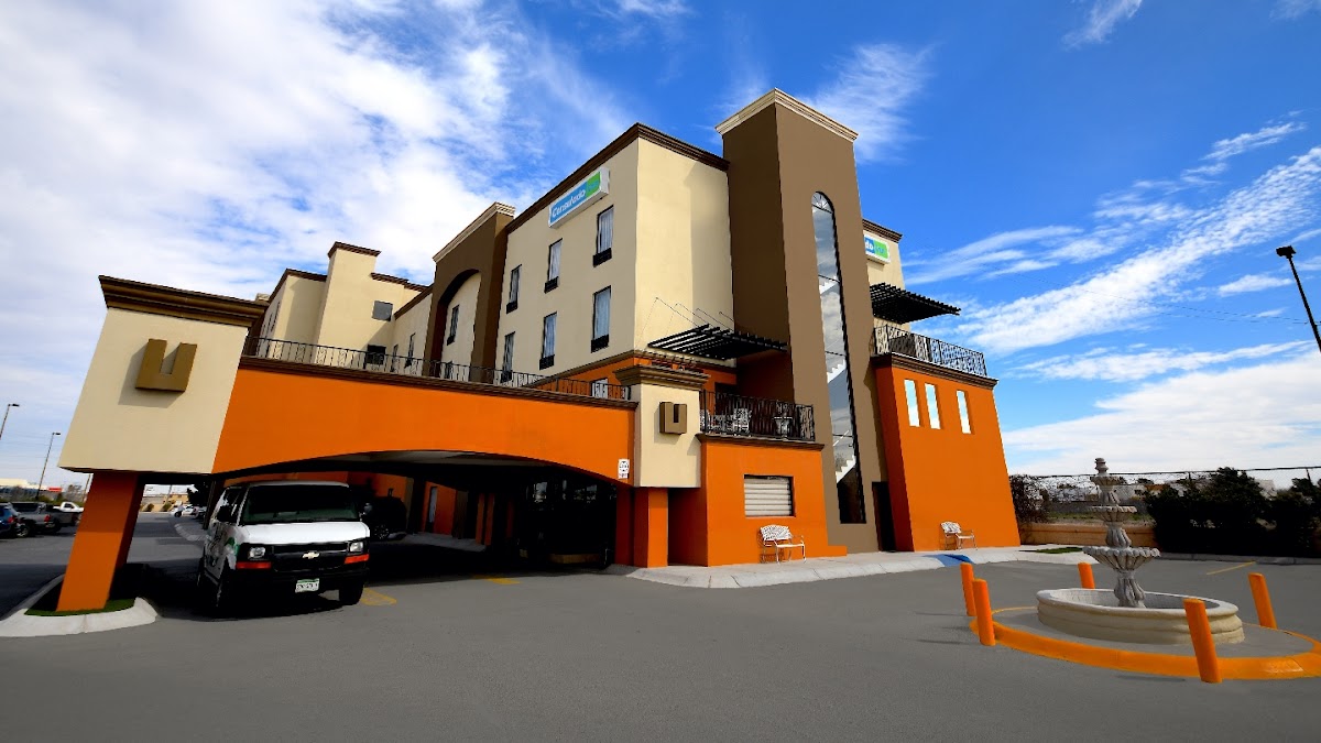 Hotel Consulado Inn cover