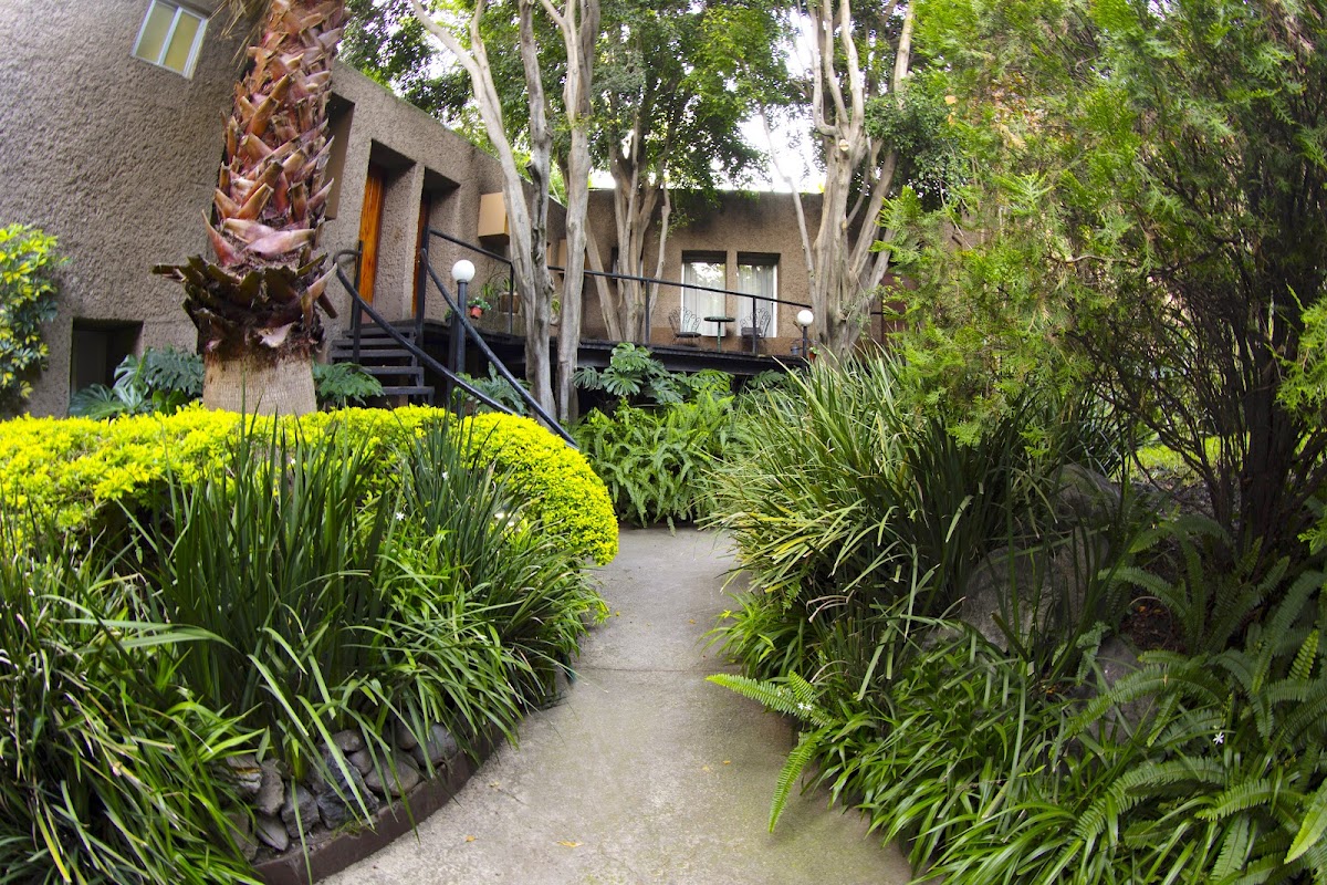 Garden House &amp; Angelina gallery 7