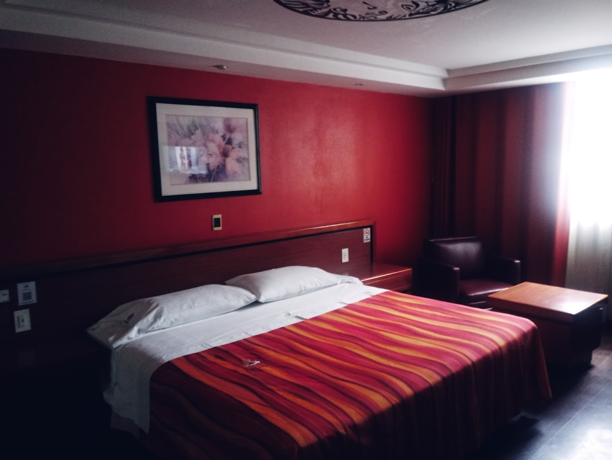 Hotel Montreal gallery 3