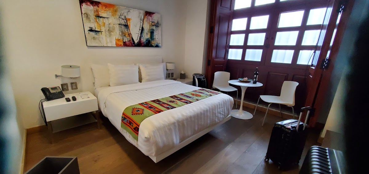 Domingo Santo gallery 2