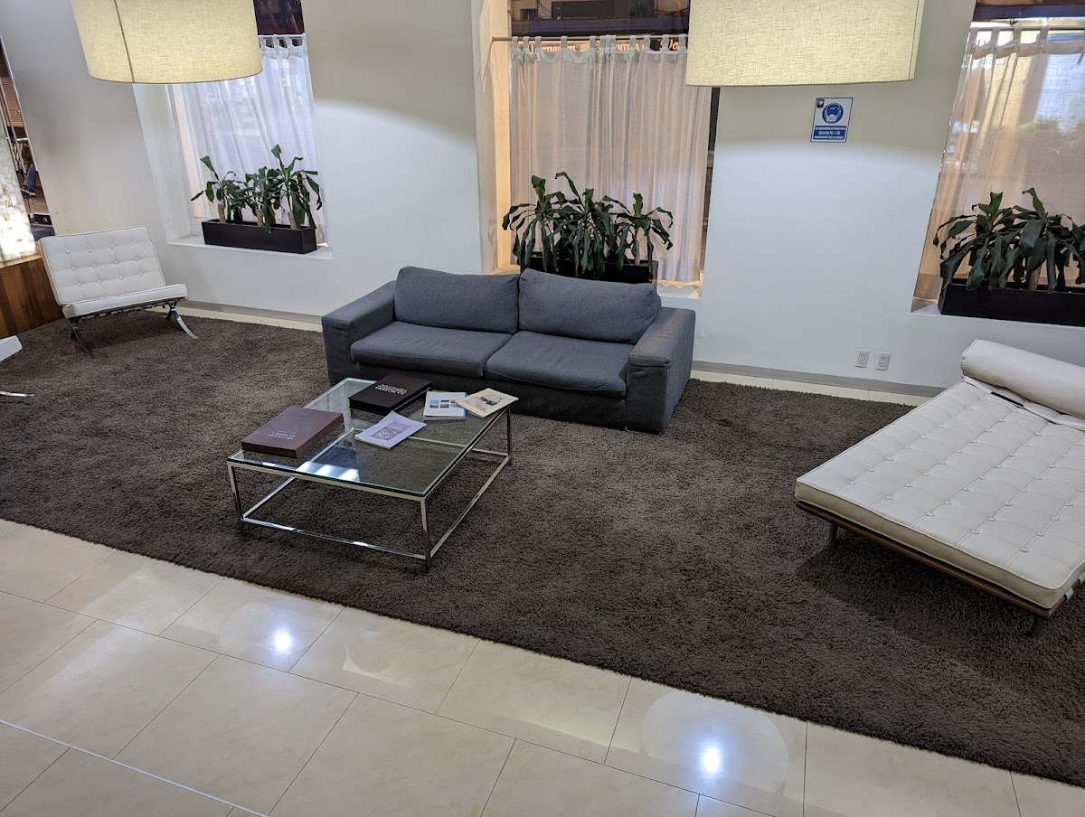 Puerta Alameda Lobby 2 gallery 7