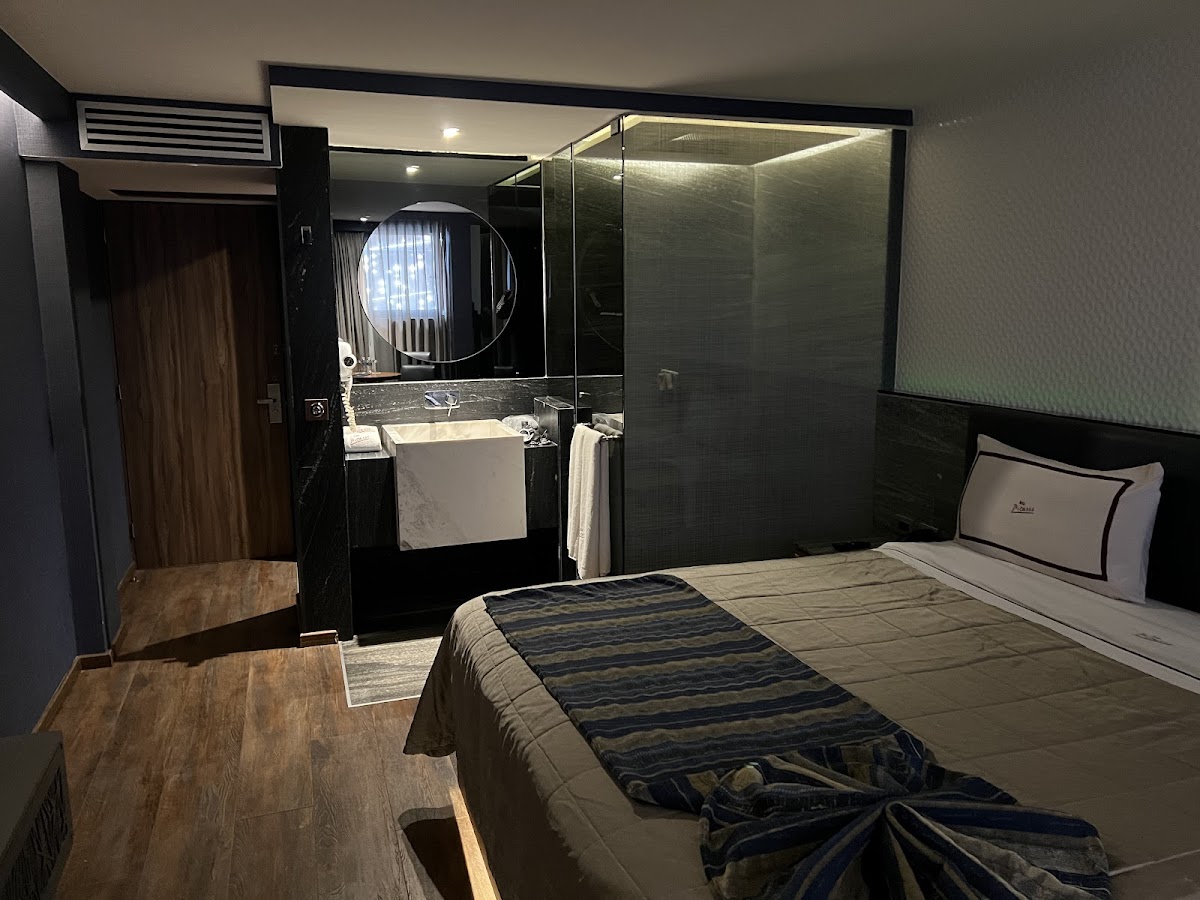 Motel Picasso Circuito gallery 5
