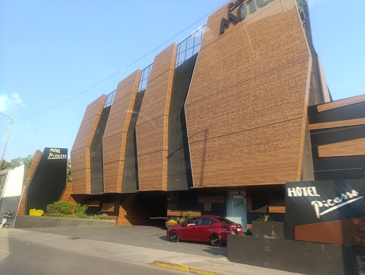 Motel Picasso Circuito gallery 8