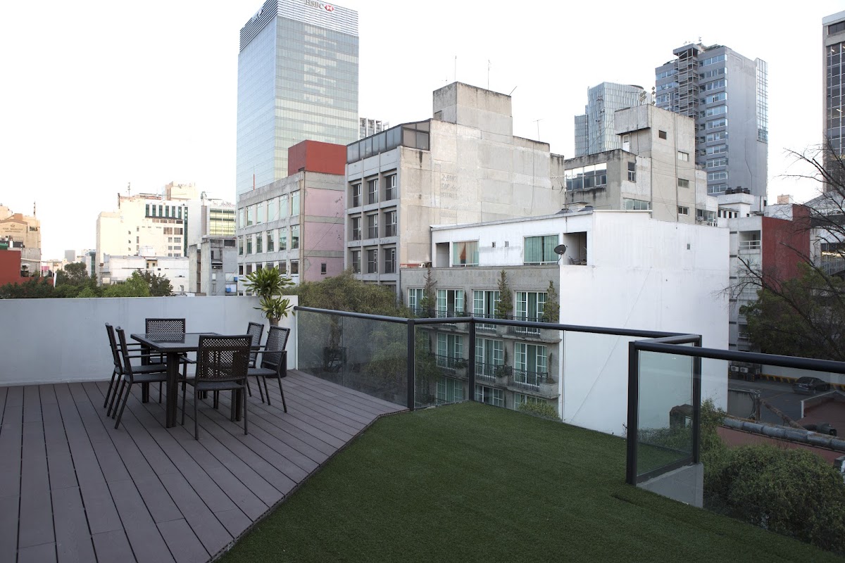 Suites Lerma gallery 7