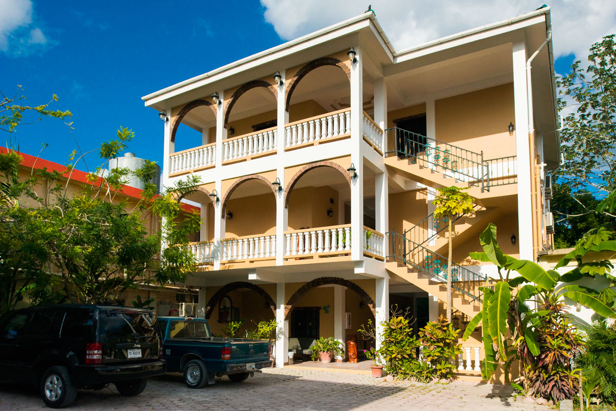 Hotel de la Fuente gallery 13