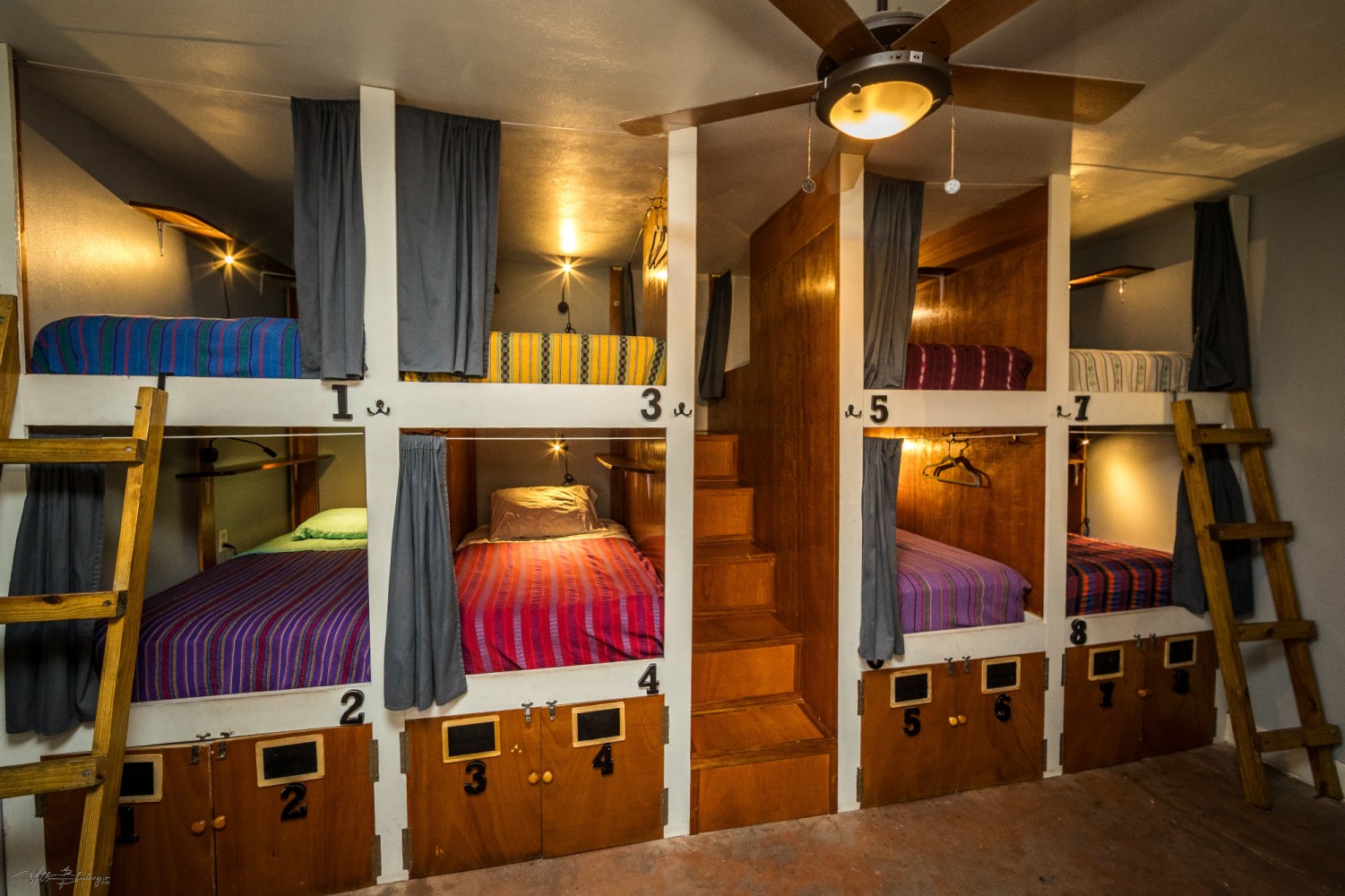 Sandbar Beachfront Hotel &amp; Hostel gallery 12