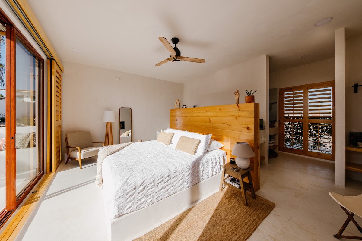Casa Blanco Madera gallery 2